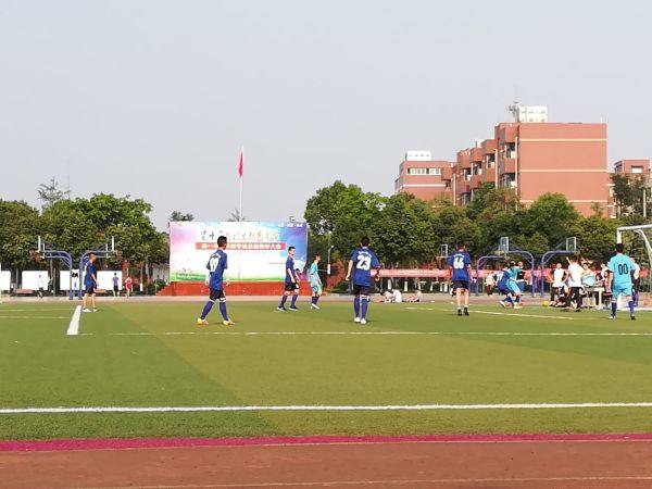 活动邛崃市强项实验学校2018年校园足球联赛完美收官