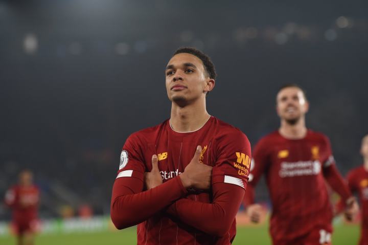 鲜为人知的是,阿诺德的祖母是前曼联功勋教头弗格森爵士的初恋女友