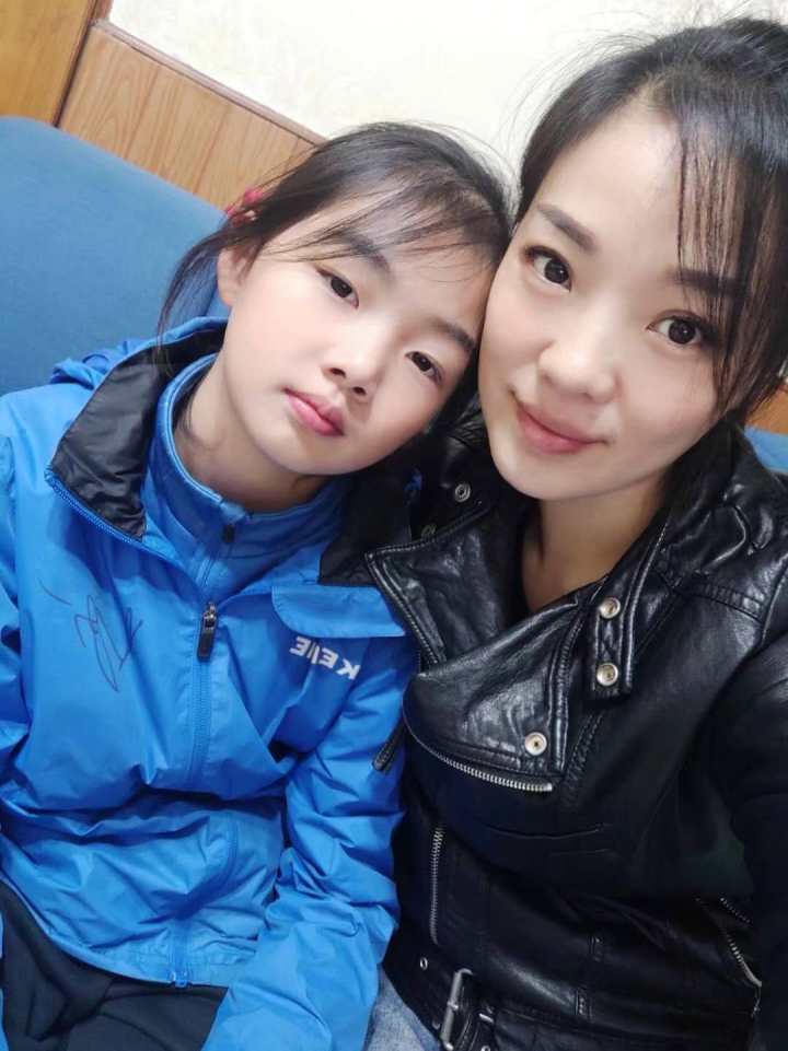全国各地共13个营区展开,其中位于成都赛区的小学女子乙组夏令营活动