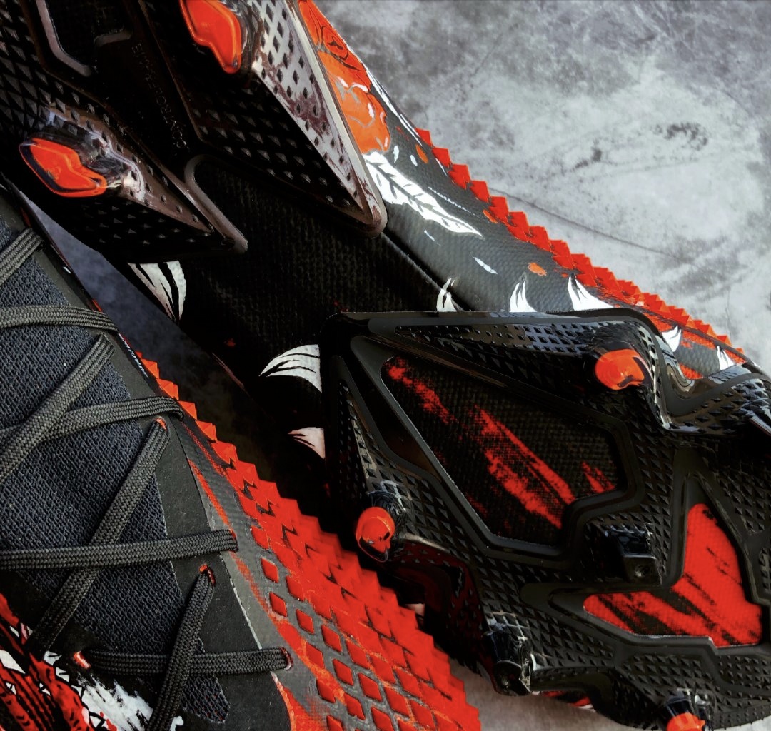 穿这鞋踢到人算不算暗器98